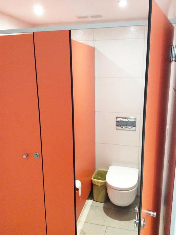 Hostelscat Барселона Екстериор снимка