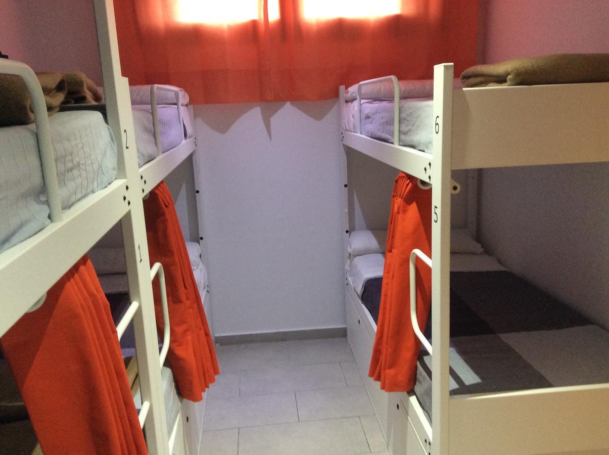 Hostelscat Барселона Екстериор снимка