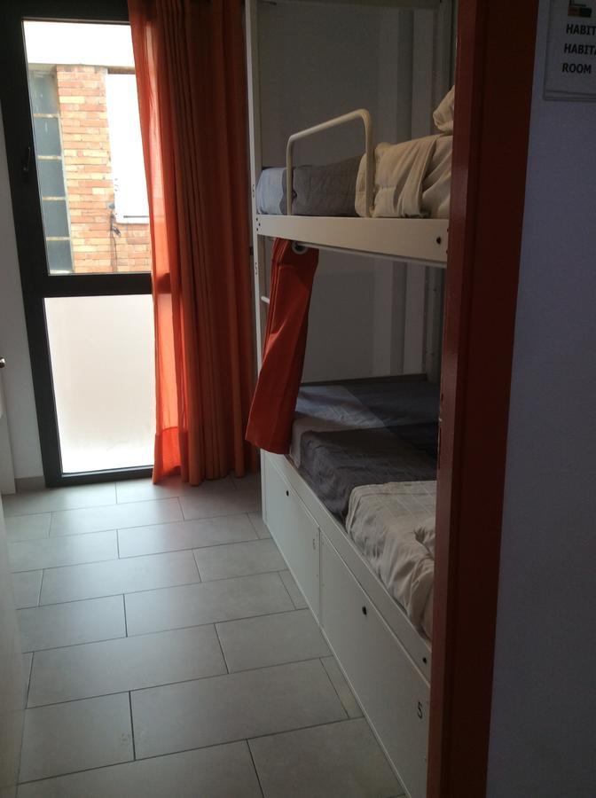 Hostelscat Барселона Екстериор снимка
